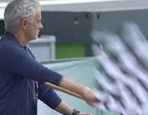 Lo sbanderiatore velenoso