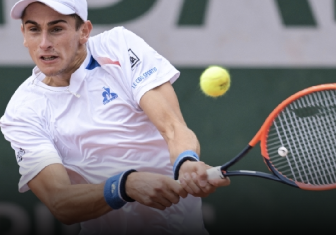 Arnaldi passa al terzo turno