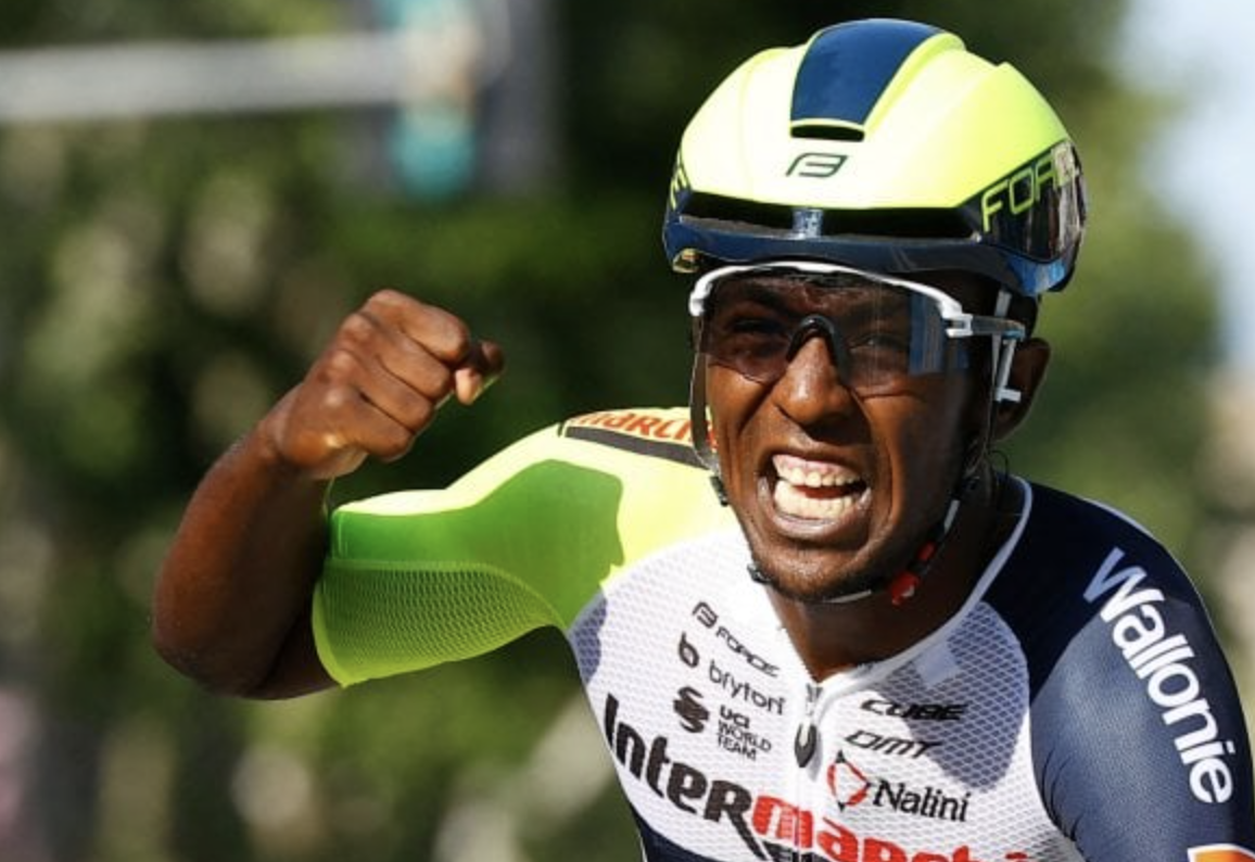 Il Tour a Torino vince Girmay