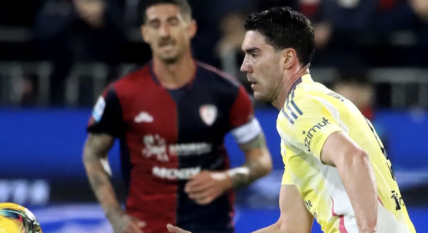 Un Dusan da tre punti