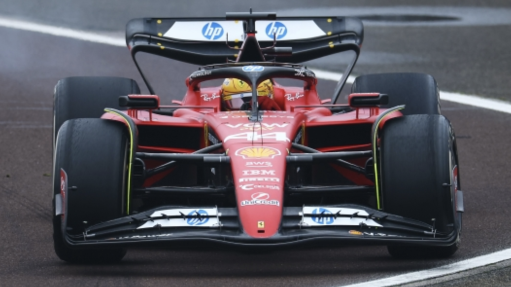 Hamilton e Leclerc in pista con le SF-24