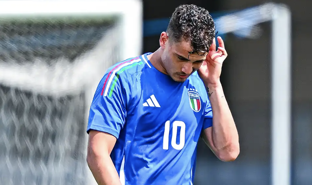 La Under 21 perde male