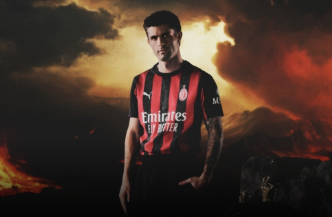 La nuova maglia del Milan